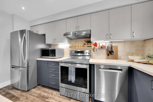 Additional image 19 of 5129 Lampman Ave