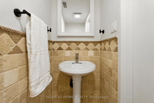 Additional image 6 of 11 Harrisford St Unit 15