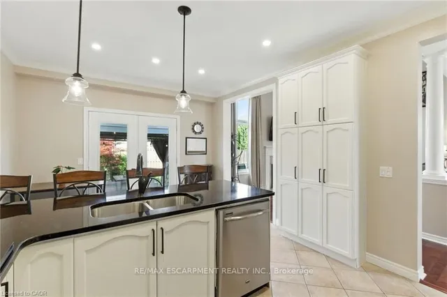 Additional image 15 of 11 Silverspring Cres