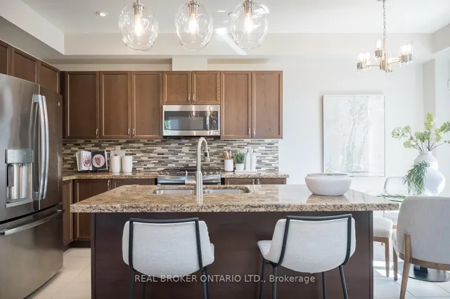 Additional image 13 of 90 Raymond Rd Unit 28