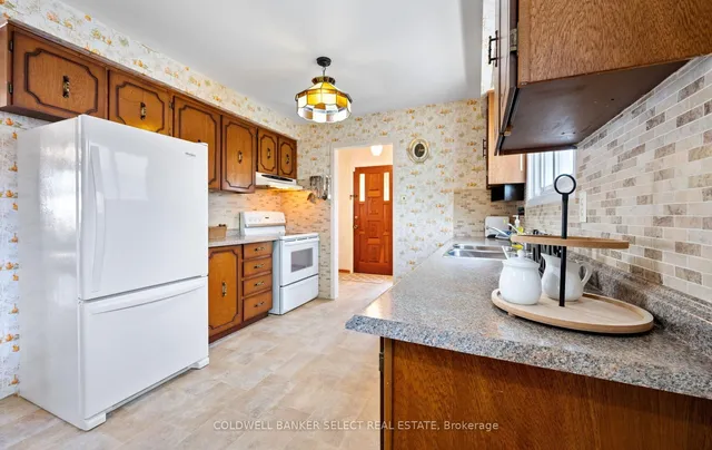 Additional image 15 of 3883 Brandon Gate Dr