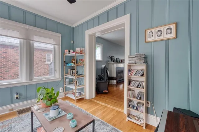 Additional image 9 of 33 East 12th St