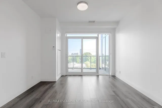 Additional image 14 of 500 Brock Ave Unit 906