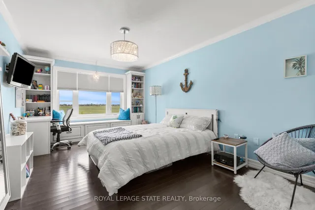 Additional image 33 of 43 Third Rd