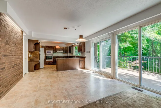Additional image 14 of 7 Mylesview Pl