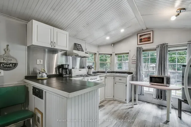 Additional image 11 of 1085 10th Concession Rd Unit 30