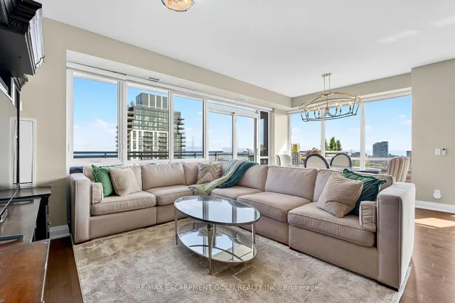 Additional image 16 of 2025 MARIA St Unit 1506