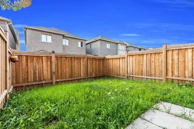 Additional image 38 of 24 Dalbeattie Dr