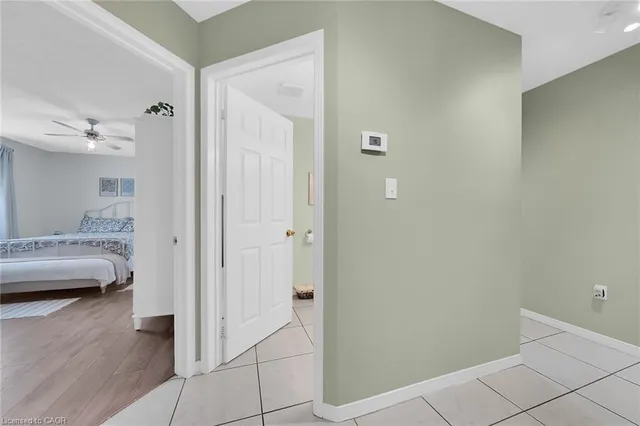 Additional image 20 of 1 Renata Crt