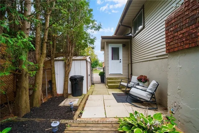 Additional image 42 of 444 QUEEN VICTORIA Dr