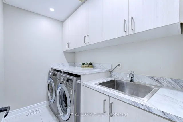 Additional image 35 of 21 Serenity Lane