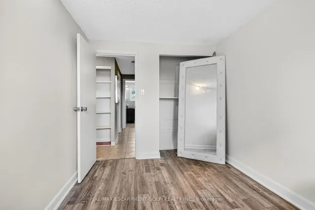 Additional image 17 of 75 Berkindale Dr Unit 95