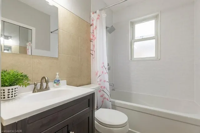 Additional image 26 of 169 East 32nd St