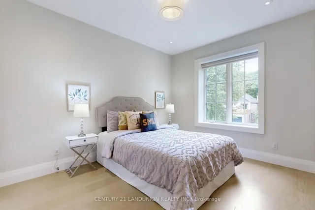 Additional image 28 of 46 Elmsthorpe Ave