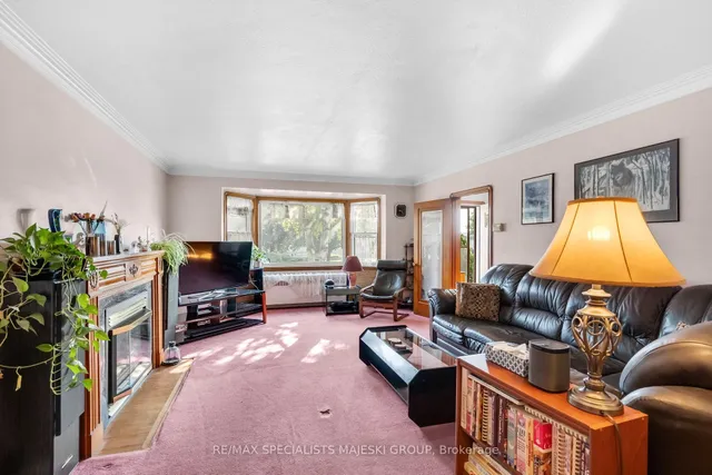 Additional image 9 of 50 Twenty Third St