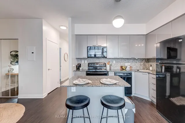 Additional image 11 of 15 Bruyeres Mews Unit 601