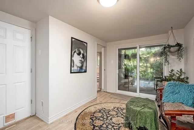 Additional image 35 of 1580 Kern's Rd Unit 5