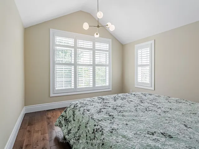 Additional image 16 of 35 Glenmanor Dr