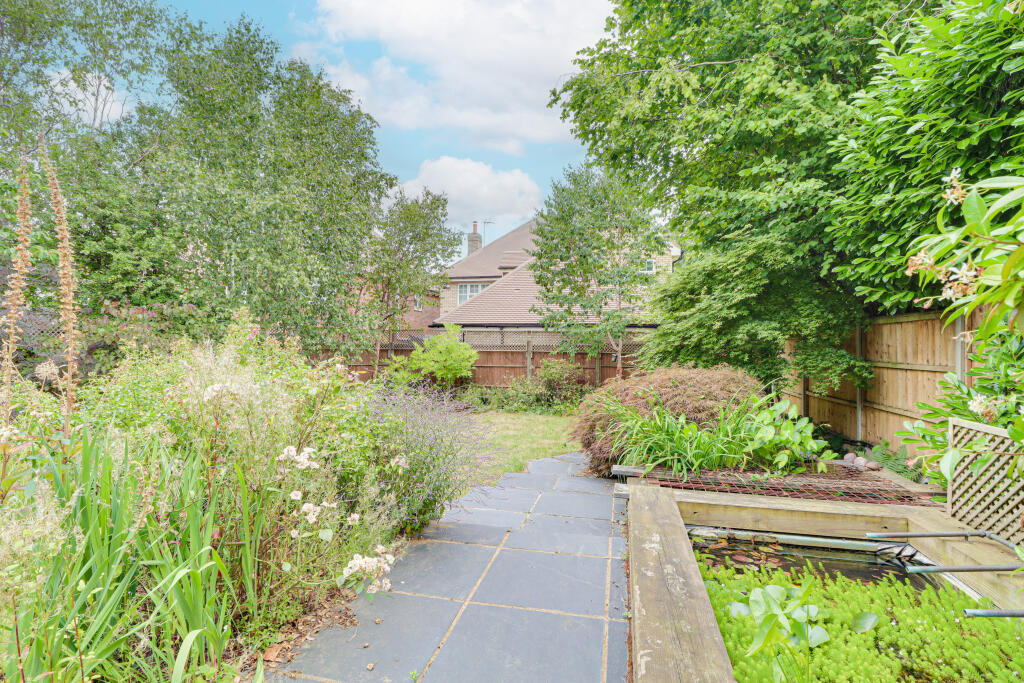 Additional image 9 of Penn Road, Park Street, St Albans, AL2