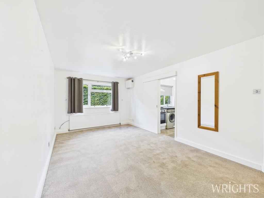 Additional image 4 of Canonsfield Road, Welwyn