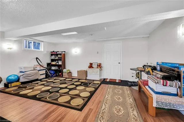 Additional image 36 of 140 Solomon Cres