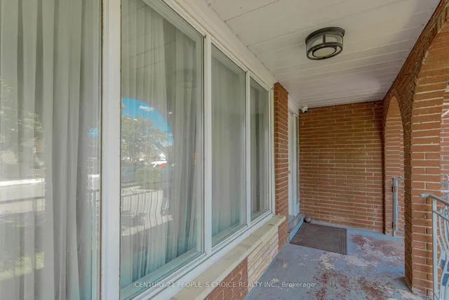Additional image 4 of 4104 Brandon Gate