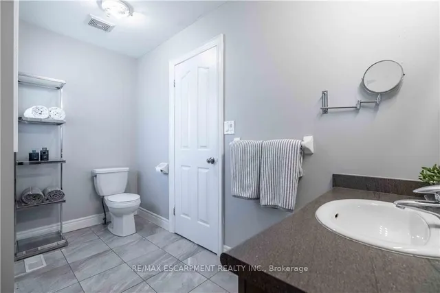 Additional image 32 of 95 Greti Dr