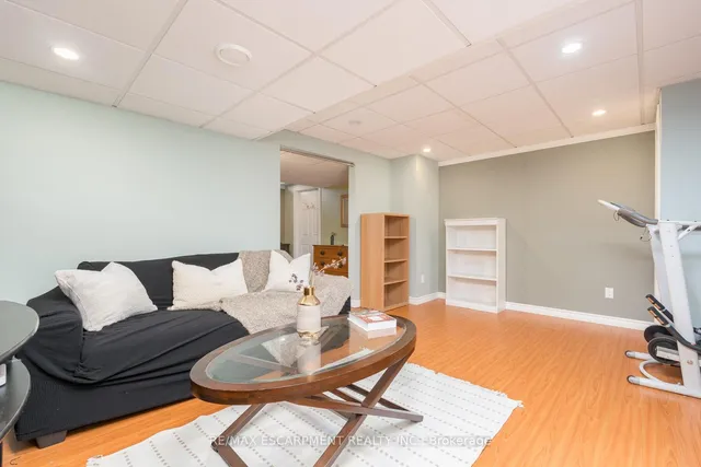 Additional image 38 of 673 Bennett Blvd