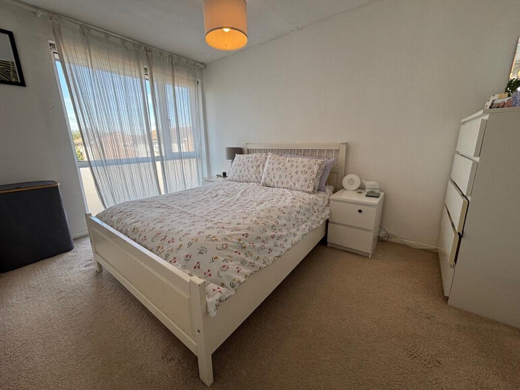 Additional image 8 of Franklin Close, Colney Heath, AL4