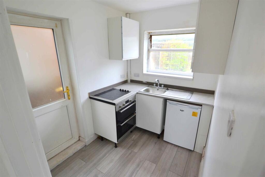 Additional image 8 of Crawford Road, Birchwood, Hatfield