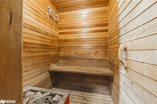 Additional image 19 of 7644 Tremaine Rd