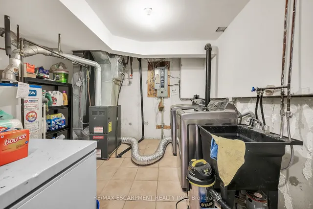 Additional image 21 of 25 Redbury St Unit 18