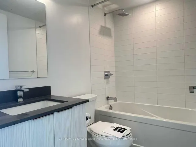 Additional image 8 of 501 Yonge St Unit 3511
