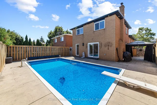 Additional image 39 of 1363 Harmsworth Sq