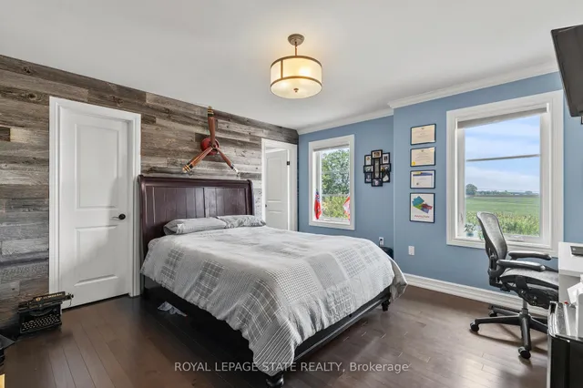 Additional image 28 of 43 Third Rd