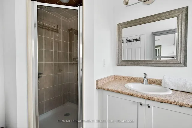 Additional image 24 of 161 Nisbet Blvd