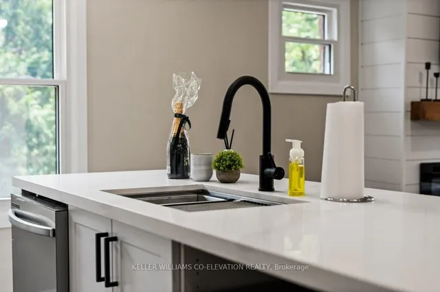 Additional image 13 of 493 Crosby Ave