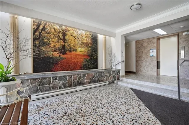 Additional image 31 of 11 Woodman Dr Unit 102