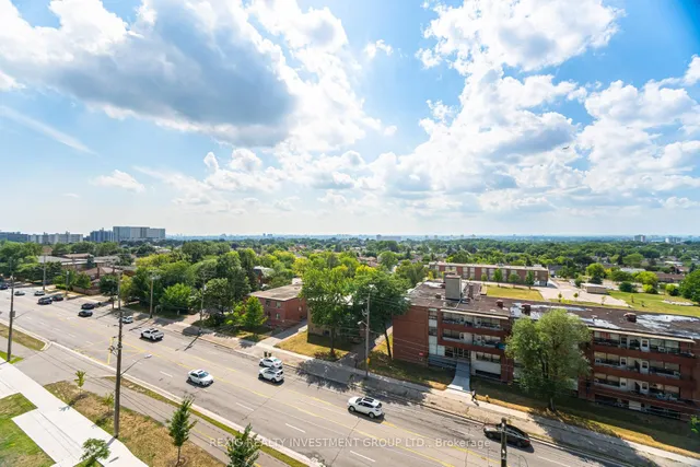 Additional image 21 of 50 George Butchart Dr Unit 723