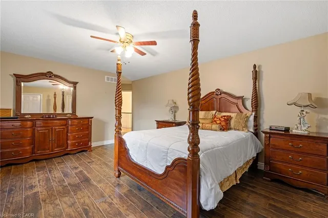 Additional image 28 of 3 Nature Crt