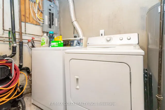 Additional image 40 of 66 Danesbury Cres