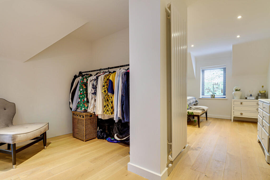 Additional image 7 of Gibbs Close, Harpenden, AL5