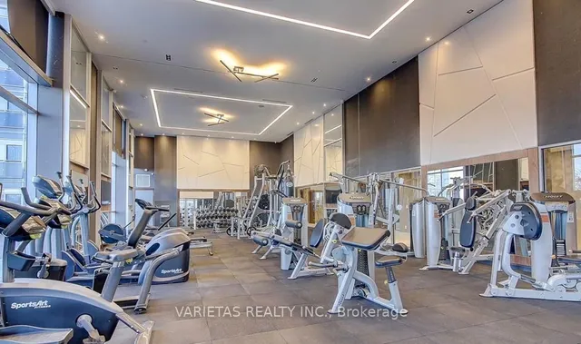 Additional image 5 of 275 Village Green Sq Unit 1321