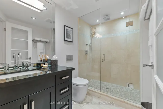 Additional image 28 of 2045 Lakeshore Blvd Unit 2212