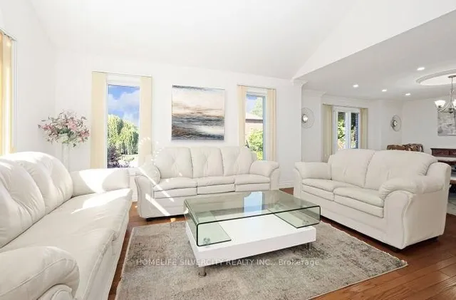 Additional image 12 of 126 Montmorency Dr