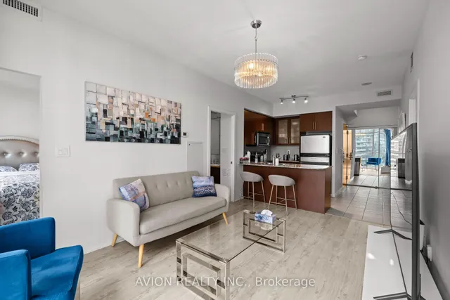 Additional image 9 of 65 Bremner Blvd Unit 3501