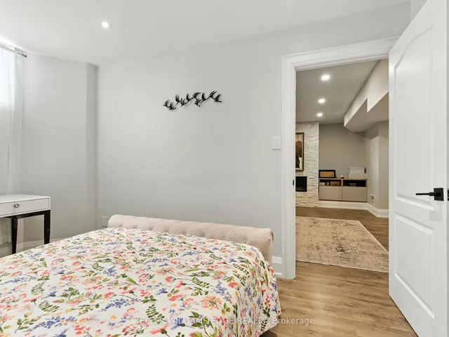 Additional image 32 of 200 Giddings Cres