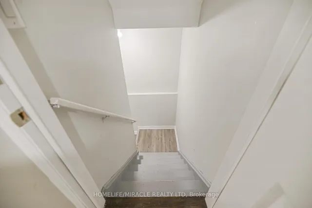 Additional image 45 of 35 Finegan Circ