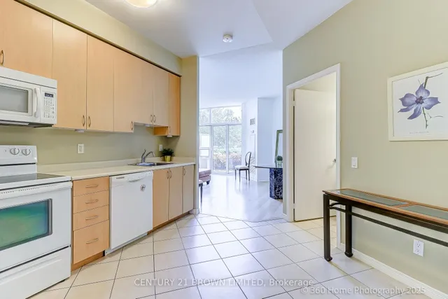 Additional image 5 of 60 Heintzman St Unit 112