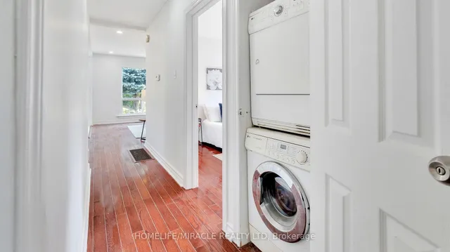 Additional image 43 of 8 Hollyhedge Dr